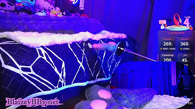 BlaizeyBBy online show from February 2025 12:50:01 PM