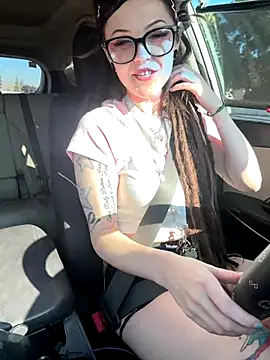 BlaizeyBBy online show from October 2025 10:30:02 PM