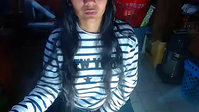 Snapshot of katrina26 chatting on December 2024 01:29:01 PM katrina26 online show from December 2024 01:29:01 PM