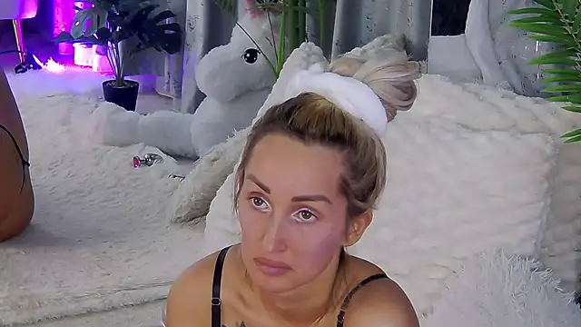 IsabelleEthan online show from July 2026 01:19:01 AM