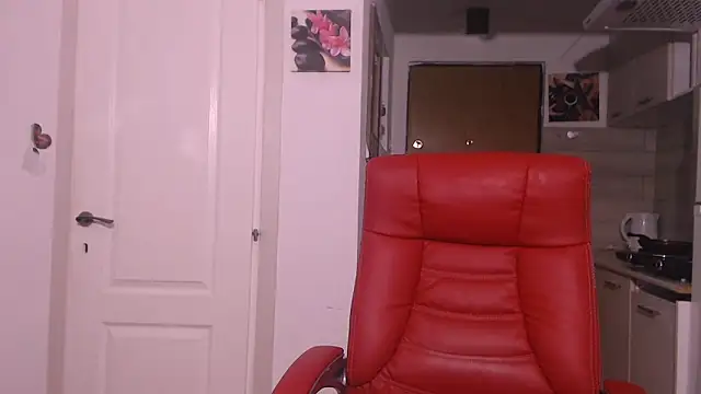 Snapshot of simyhvn chatting on October 2025 04:35:01 AM simyhvn online show from October 2025 04:35:01 AM