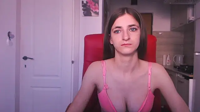 Snapshot of simyhvn chatting on November 2025 06:12:01 AM simyhvn online show from November 2025 06:12:01 AM