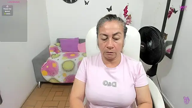 stepmother 105 online show from June 2026 09:39:02 PM