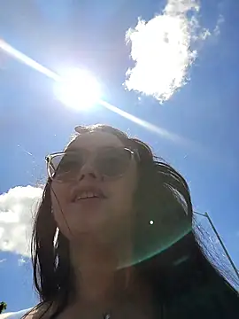 Snapshot of dannaparker chatting on November 2025 04:46:01 PM dannaparker online show from November 2025 04:46:01 PM