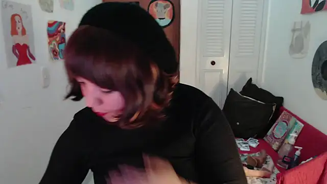 soynanabela28 online show from October 2025 11:36:02 PM