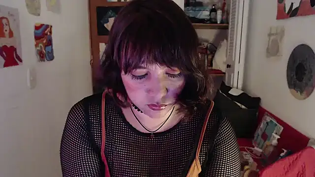 soynanabela28 online show from October 2025 02:36:02 AM