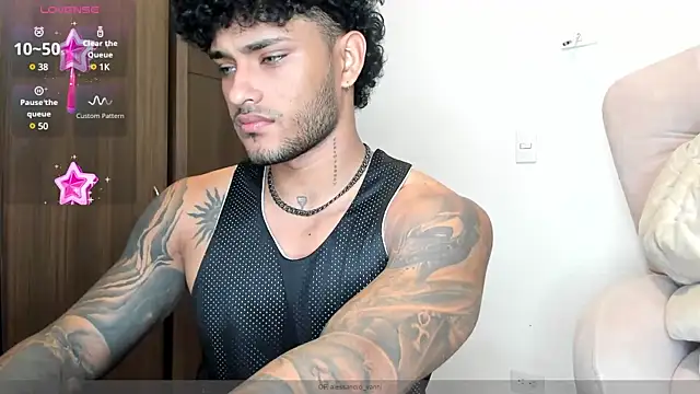 Alessandro Vanni online show from December 2024 12:08:01 AM