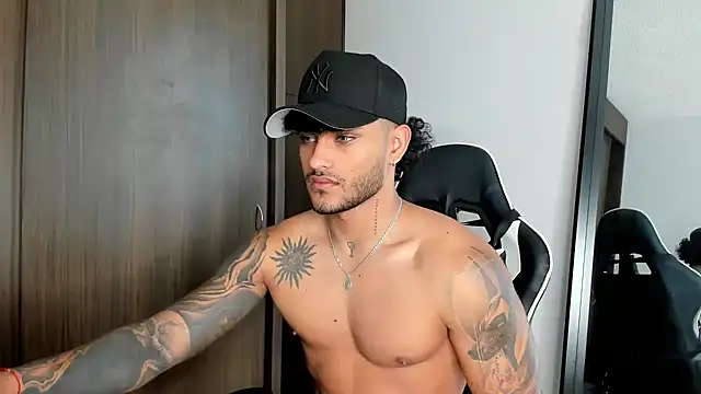 Alessandro Vanni online show from December 2024 03:59:02 PM