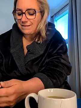 Canadian BBW online show from May 2026 03:19:02 PM