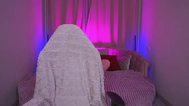 GraceCandy online show from September 2025 08:30:02 PM