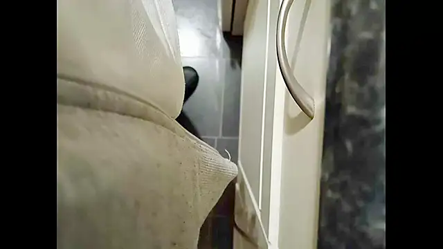 hairyuncut00 online show from January 2025 01:10:02 AM