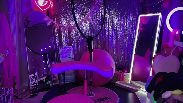 bimbotwerkqueen online show from May 2026 04:42:01 AM