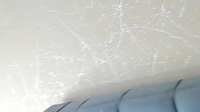 Imannejulienne online show from March 2026 01:20:01 AM