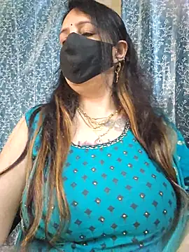 Snapshot of cute-tanvi chatting on February 2025 04:52:01 AM cute-tanvi online show from February 2025 04:52:01 AM