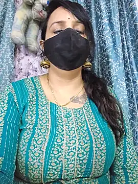 cute-tanvi online show from June 2026 01:03:02 PM