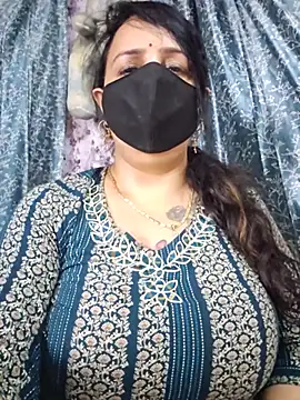 cute-tanvi online show from July 2026 01:02:01 PM