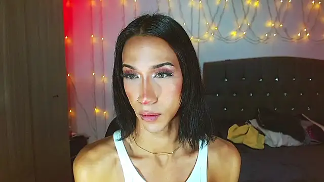 Snapshot of Kenisha_Sweet chatting on March 2025 03:51:02 PM Kenisha Sweet online show from March 2025 03:51:02 PM