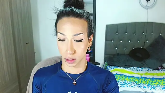 Snapshot of Kenisha_Sweet chatting on September 2025 05:13:01 PM Kenisha Sweet online show from September 2025 05:13:01 PM