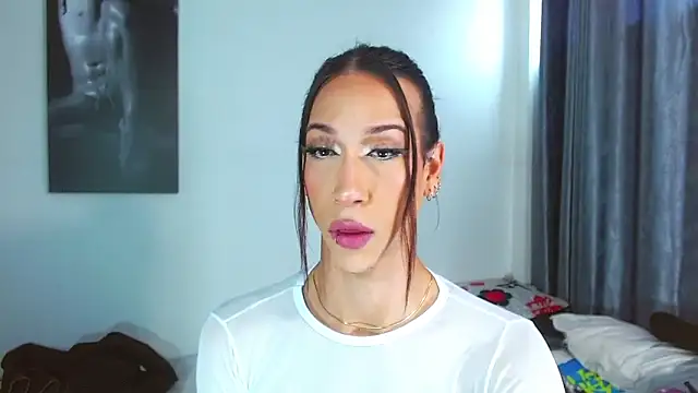 Snapshot of Kenisha_Sweet chatting on December 2025 07:32:01 PM Kenisha Sweet online show from December 2025 07:32:01 PM