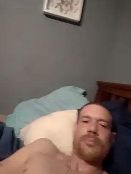 Snapshot of Robbiejack chatting on December 2025 09:27:01 AM Robbiejack online show from December 2025 09:27:01 AM