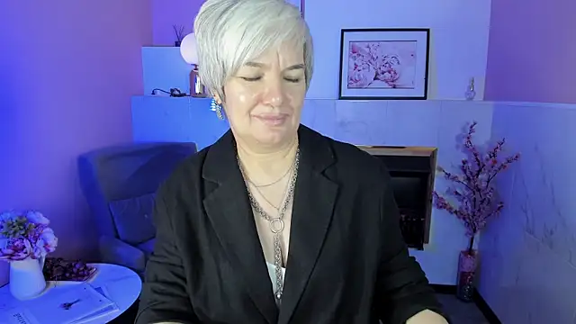 CarmenSoft online show from September 2025 09:04:01 PM