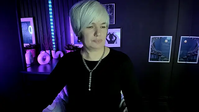 CarmenSoft online show from November 2025 08:51:01 PM