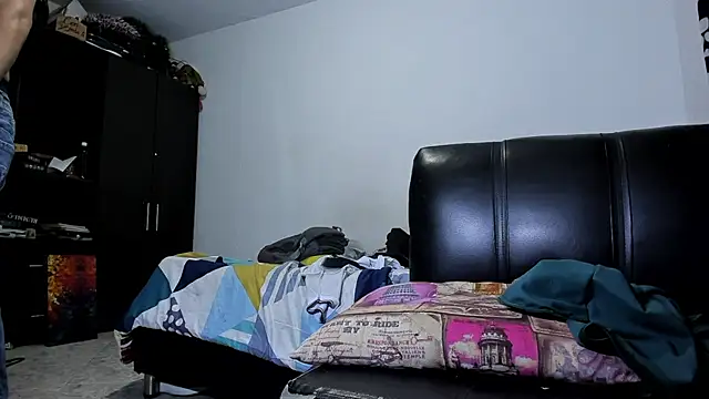 ares sexxx online show from October 2025 02:12:02 AM