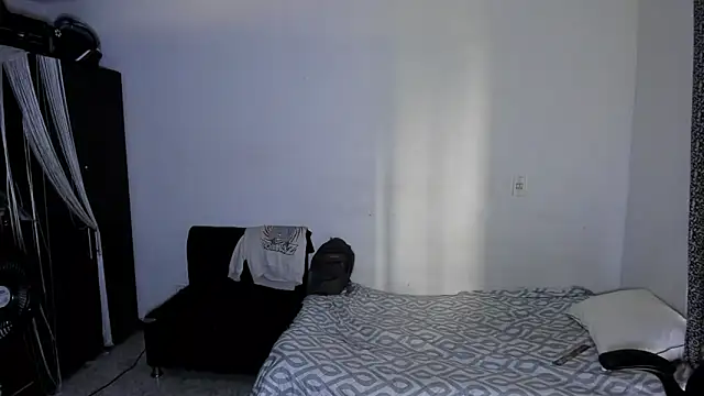 ares sexxx online show from June 2026 12:18:01 PM