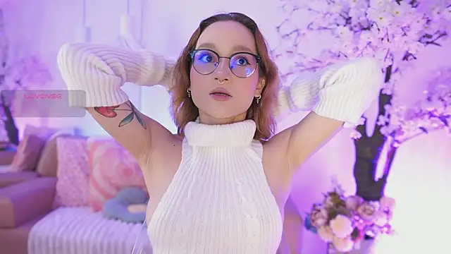 Snapshot of DalahiaRush chatting on December 2025 06:59:01 PM DalahiaRush online show from December 2025 06:59:01 PM