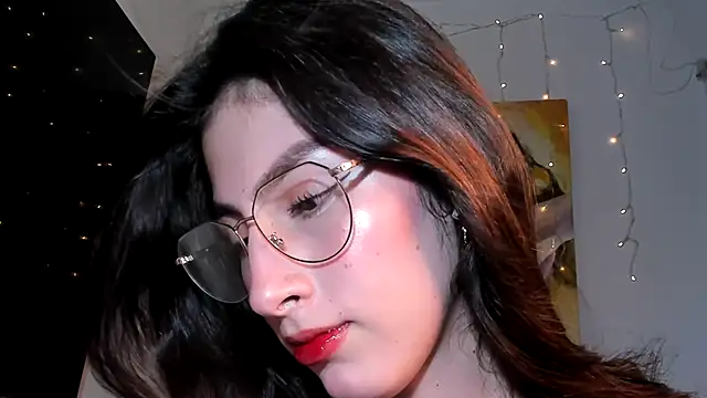 Snapshot of valeria_gonzales_ chatting on January 2025 05:20:02 AM valeria gonzales online show from January 2025 05:20:02 AM