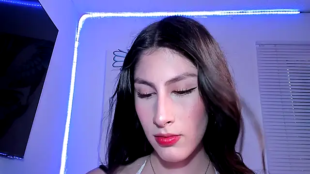 Snapshot of valeria_gonzales_ chatting on March 2025 09:46:02 PM valeria gonzales online show from March 2025 09:46:02 PM