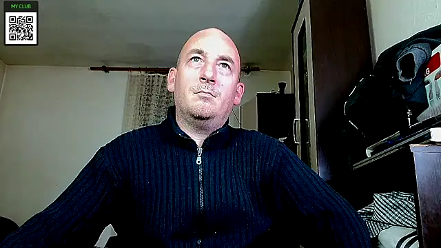 Snapshot of Johan___Barker chatting on December 2024 07:23:01 PM Johan Barker online show from December 2024 07:23:01 PM