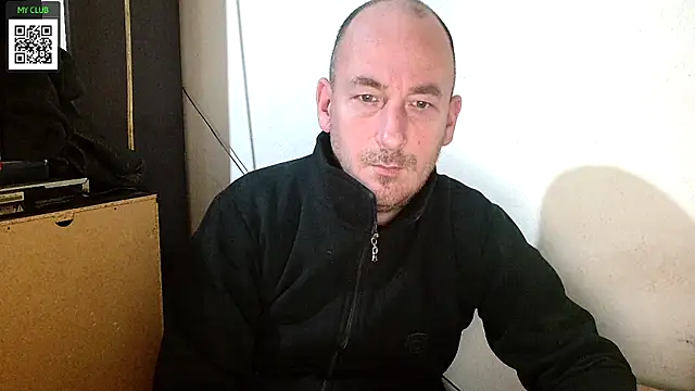 Snapshot of Johan___Barker chatting on January 2025 07:49:02 PM Johan Barker online show from January 2025 07:49:02 PM