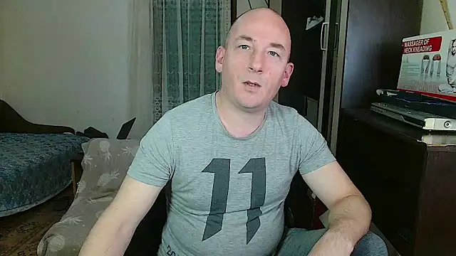 Snapshot of Johan___Barker chatting on January 2025 08:26:02 AM Johan Barker online show from January 2025 08:26:02 AM