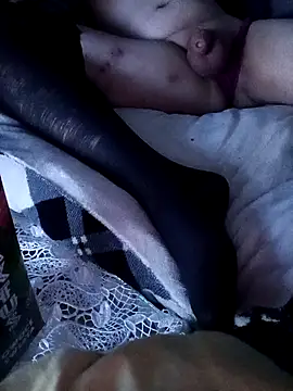 NylonBooyy online show from November 2025 12:32:01 AM