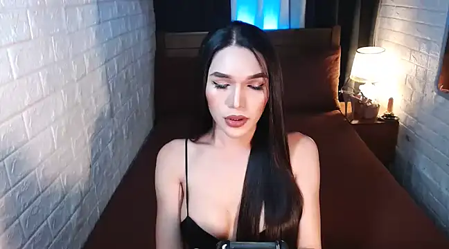 Snapshot of Sexy_Adrestia chatting on February 2025 06:40:02 AM Sexy Adrestia online show from February 2025 06:40:02 AM