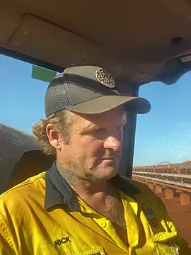 neeko 69 online show from April 2026 12:20:02 AM