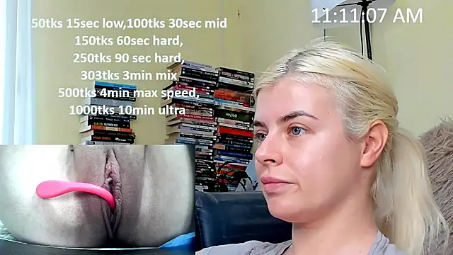 queenofthenighttt online show from January 2026 10:10:02 AM