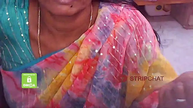 Snapshot of Novapol chatting on January 2025 06:05:02 AM Novapol online show from January 2025 06:05:02 AM