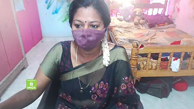 Snapshot of Novapol chatting on November 2025 05:39:02 AM Novapol online show from November 2025 05:39:02 AM