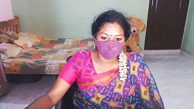 Snapshot of Novapol chatting on February 2026 06:11:01 PM Novapol online show from February 2026 06:11:01 PM