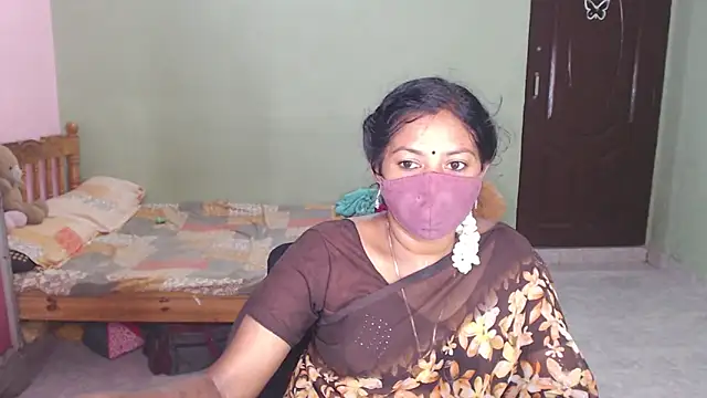 Snapshot of Novapol chatting on March 2026 12:21:01 PM Novapol online show from March 2026 12:21:01 PM