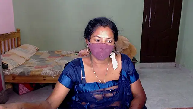 Snapshot of Novapol chatting on March 2026 06:23:01 PM Novapol online show from March 2026 06:23:01 PM