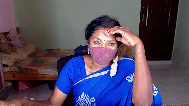 Snapshot of Novapol chatting on March 2026 05:40:02 PM Novapol online show from March 2026 05:40:02 PM