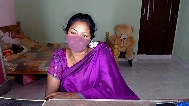 Snapshot of Novapol chatting on March 2026 06:08:01 AM Novapol online show from March 2026 06:08:01 AM