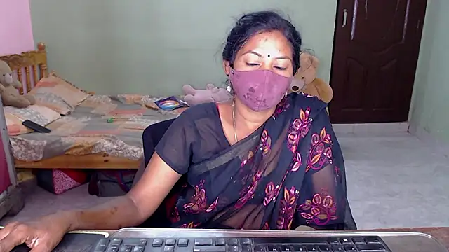 Snapshot of Novapol chatting on March 2026 05:34:02 PM Novapol online show from March 2026 05:34:02 PM