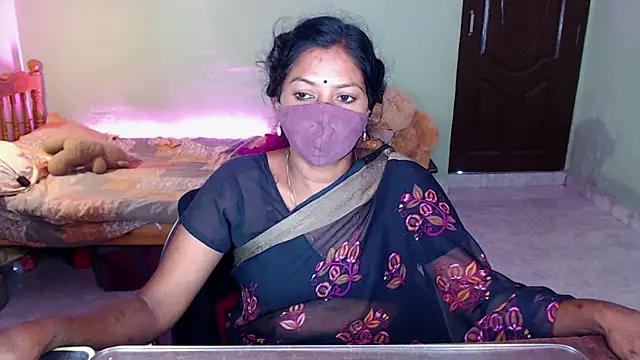 Snapshot of Novapol chatting on April 2026 01:31:01 PM Novapol online show from April 2026 01:31:01 PM