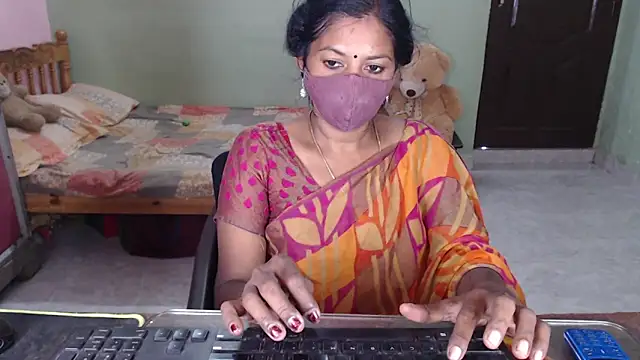 Snapshot of Novapol chatting on April 2026 12:57:02 PM Novapol online show from April 2026 12:57:02 PM