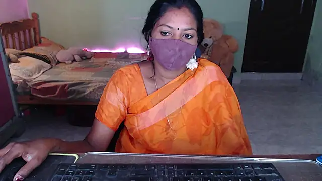 Snapshot of Novapol chatting on April 2026 05:29:02 AM Novapol online show from April 2026 05:29:02 AM