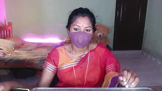 Snapshot of Novapol chatting on May 2026 02:01:02 PM Novapol online show from May 2026 02:01:02 PM